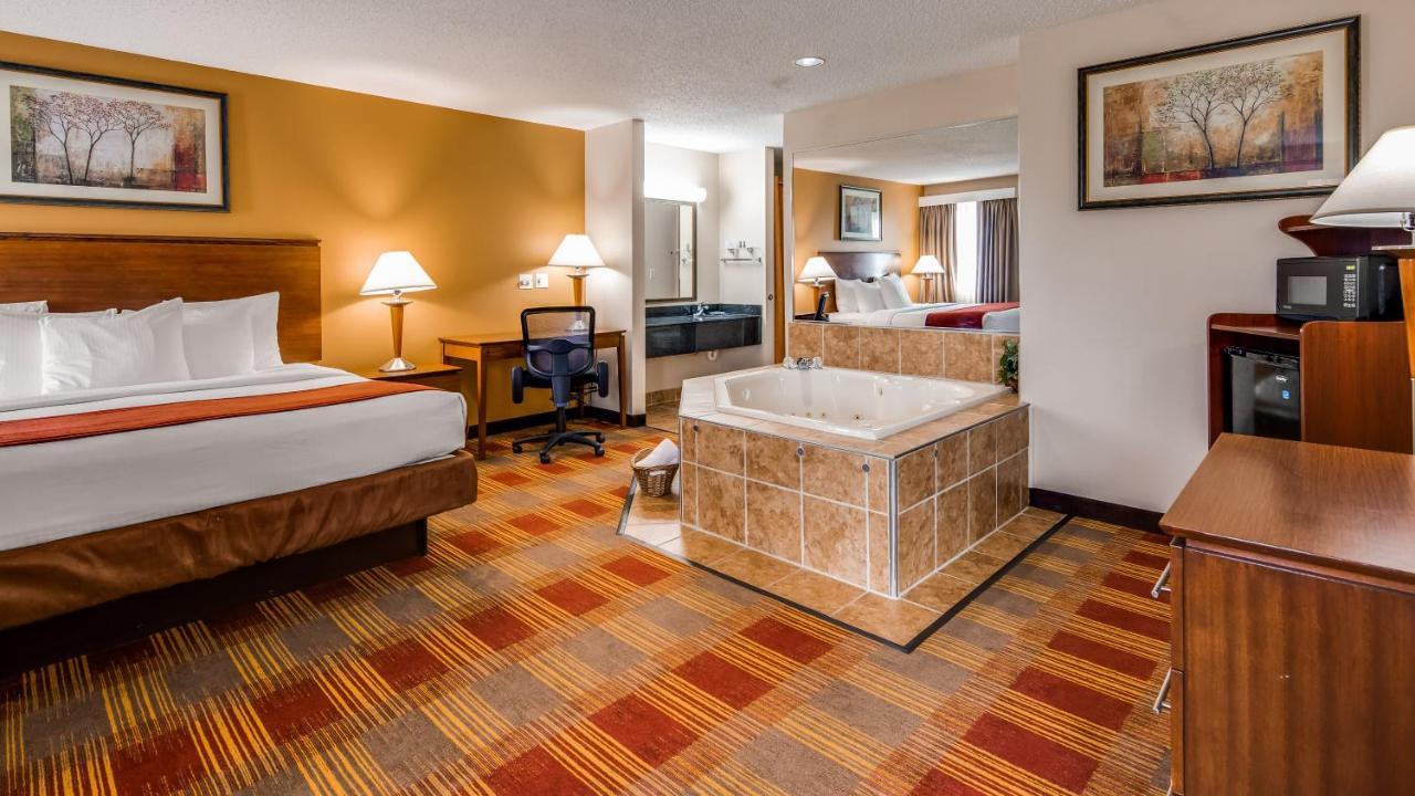 Best Western Lakewood Inn Hebron Eksteriør billede