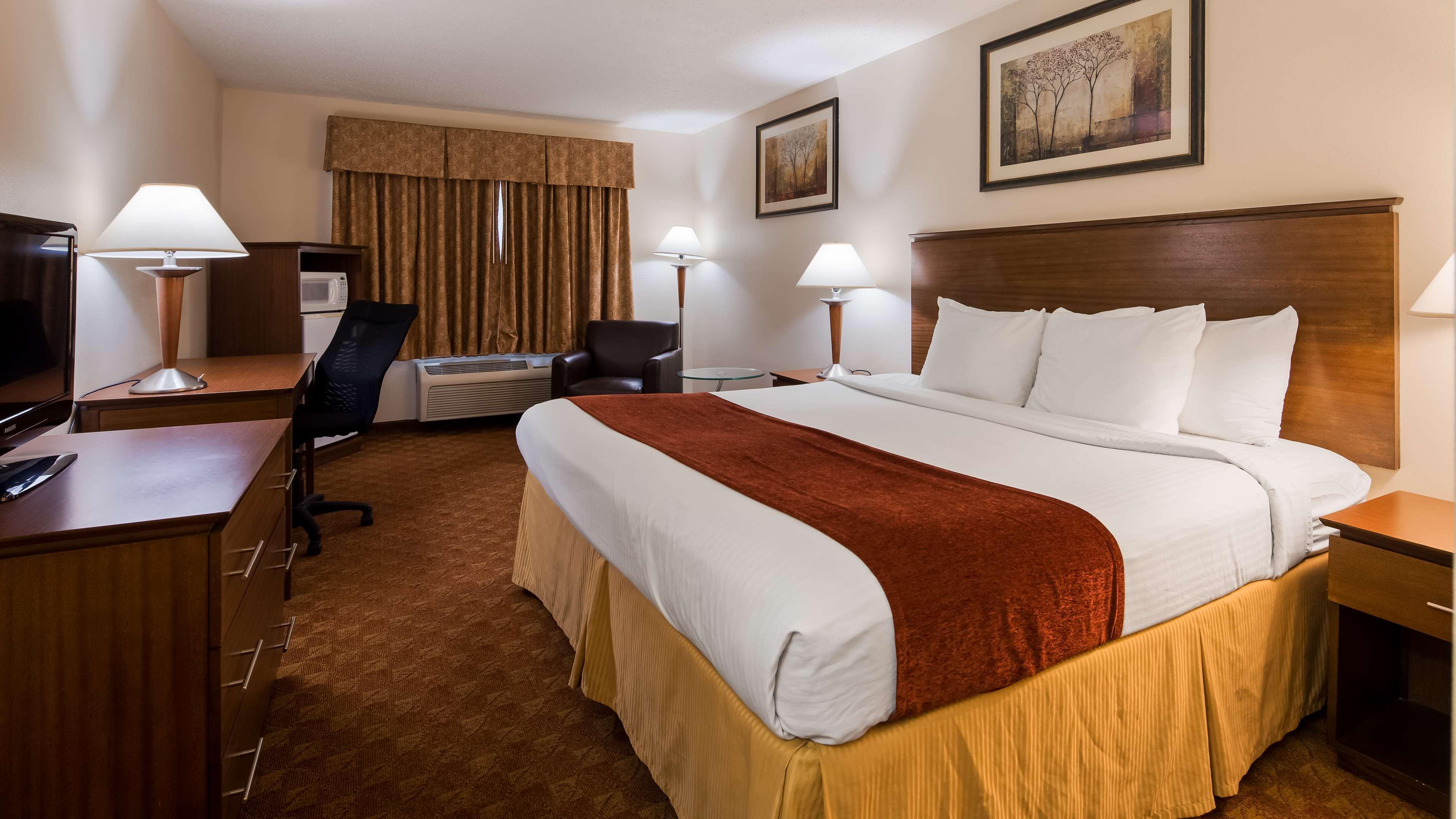 Best Western Lakewood Inn Hebron Eksteriør billede