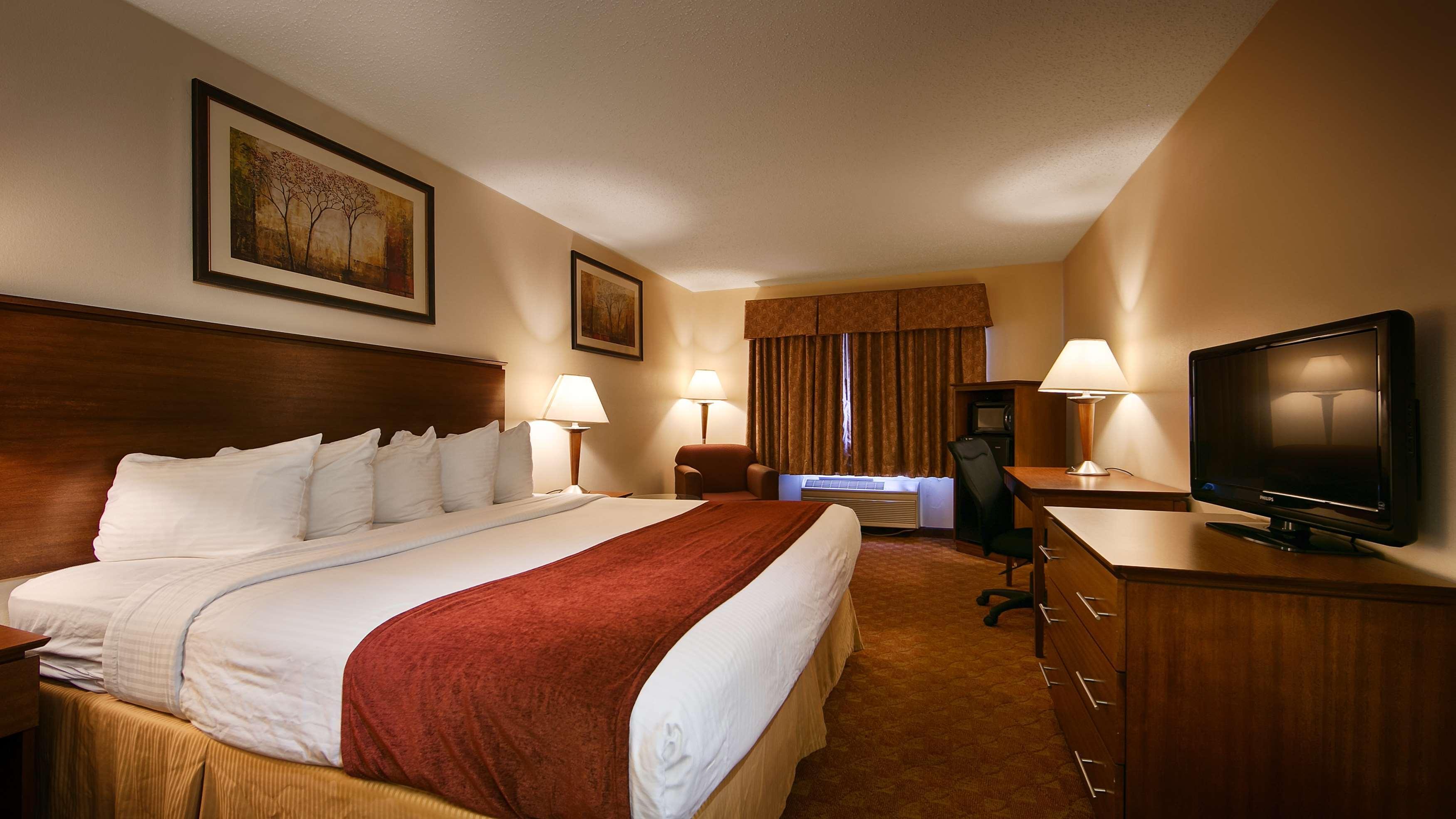 Best Western Lakewood Inn Hebron Eksteriør billede