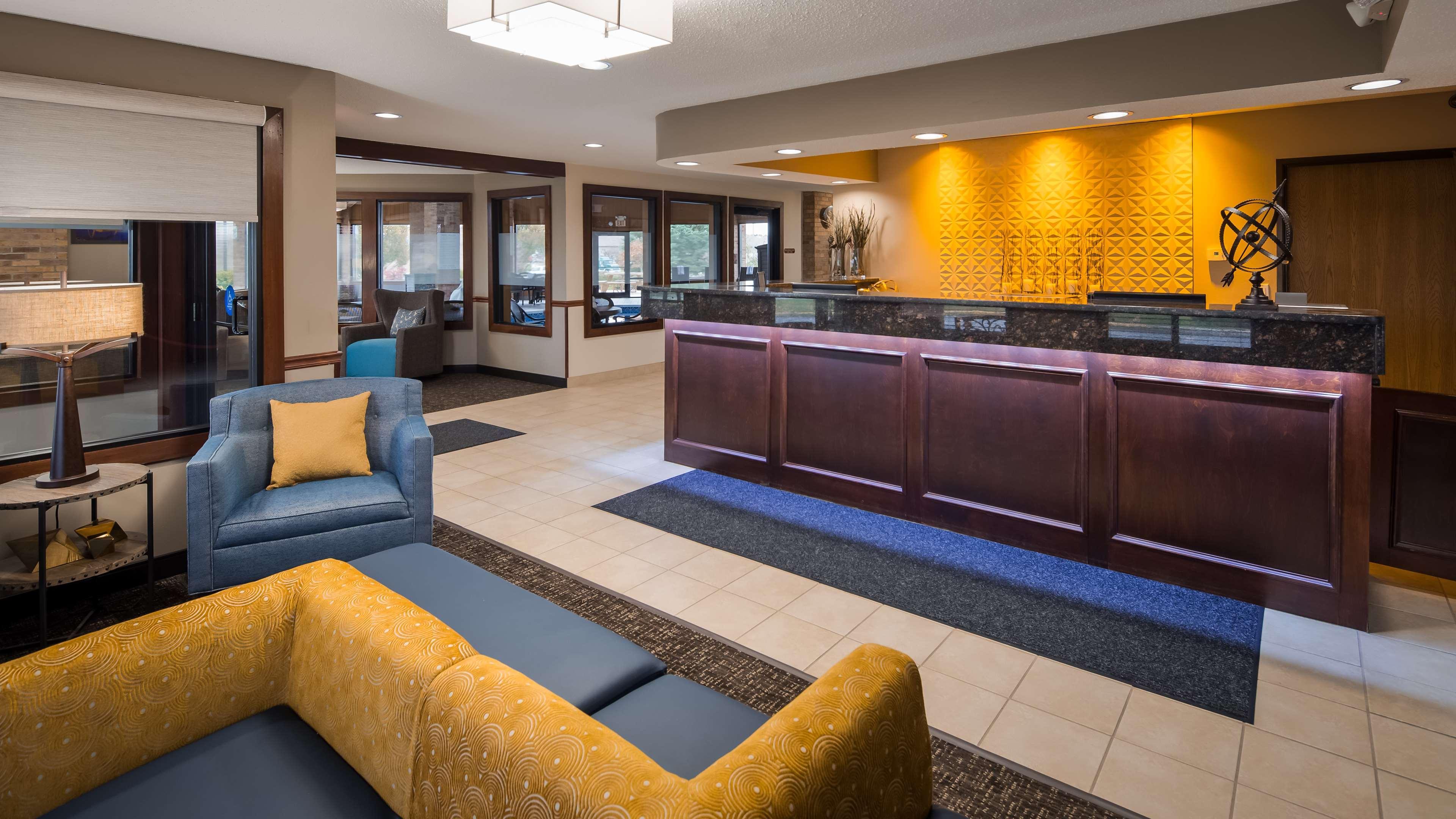 Best Western Lakewood Inn Hebron Eksteriør billede