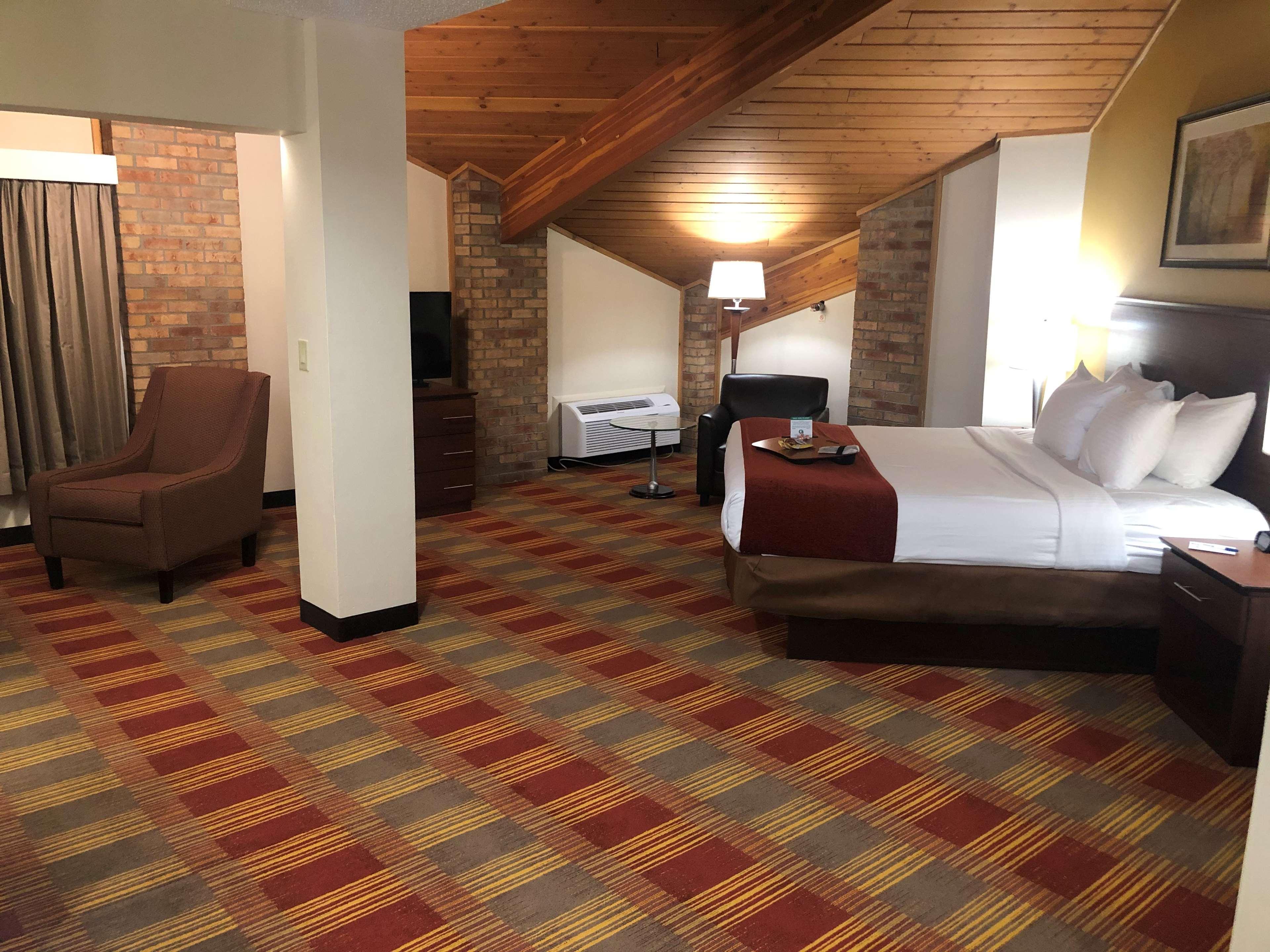 Best Western Lakewood Inn Hebron Eksteriør billede